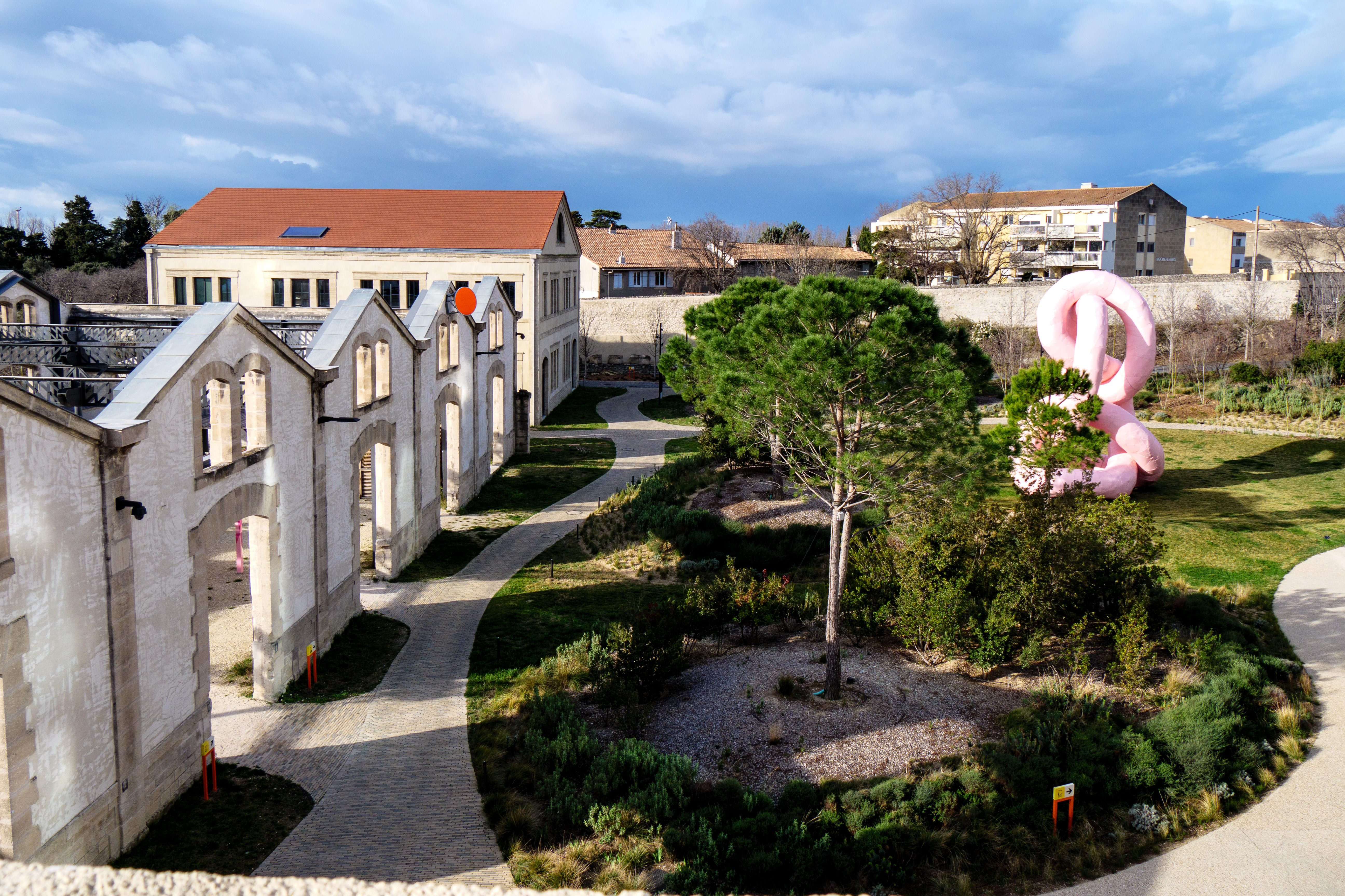 Parc des Ateliers, Kunststiftung Luma